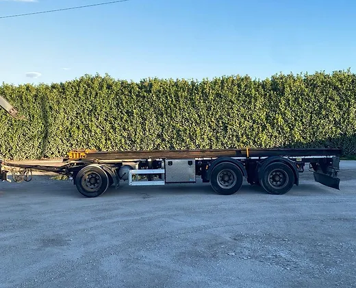 23-roller-2.webp Kippbare Luftfeder-Trailer Cardi (Länge: 9,58 m) - Neu – Bild 1